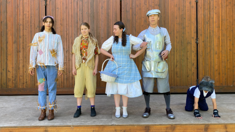 Pine Tree players Wizard of Oz cast