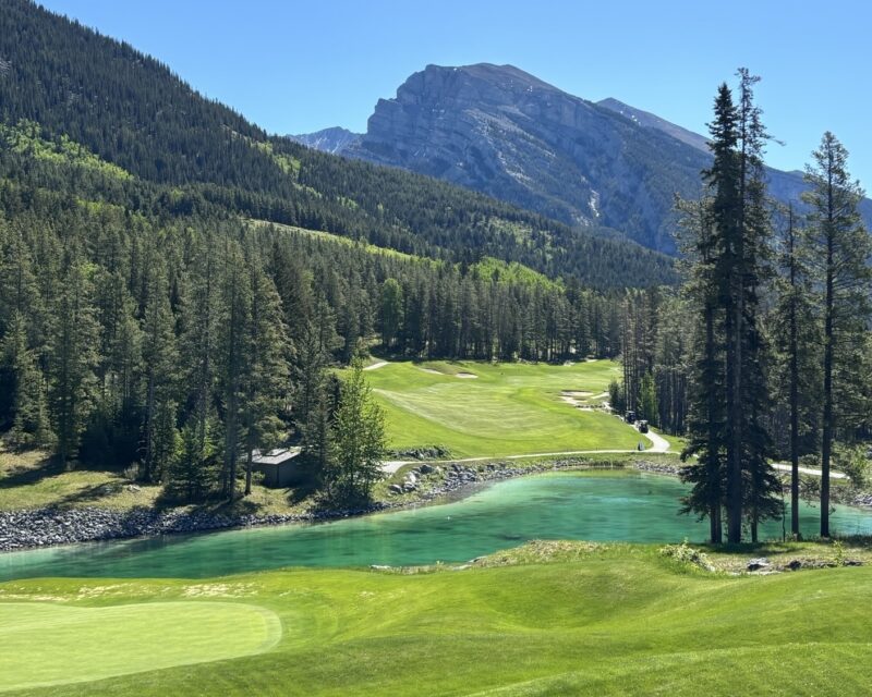 Silvertip pond hoirizontal