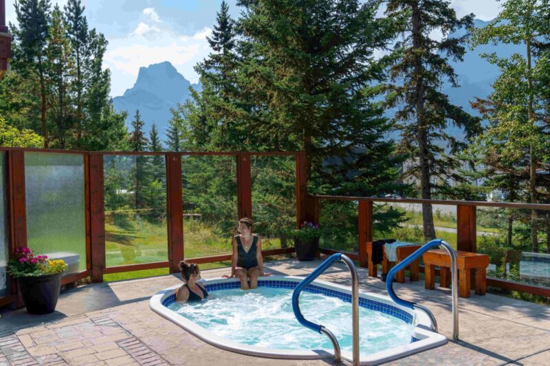 Falcon Crest Lodge Hot Tub