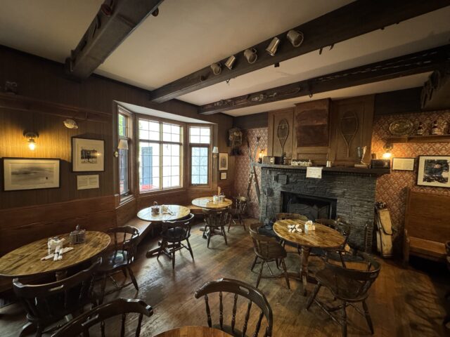 Georgetown Cozy pub with fireplace