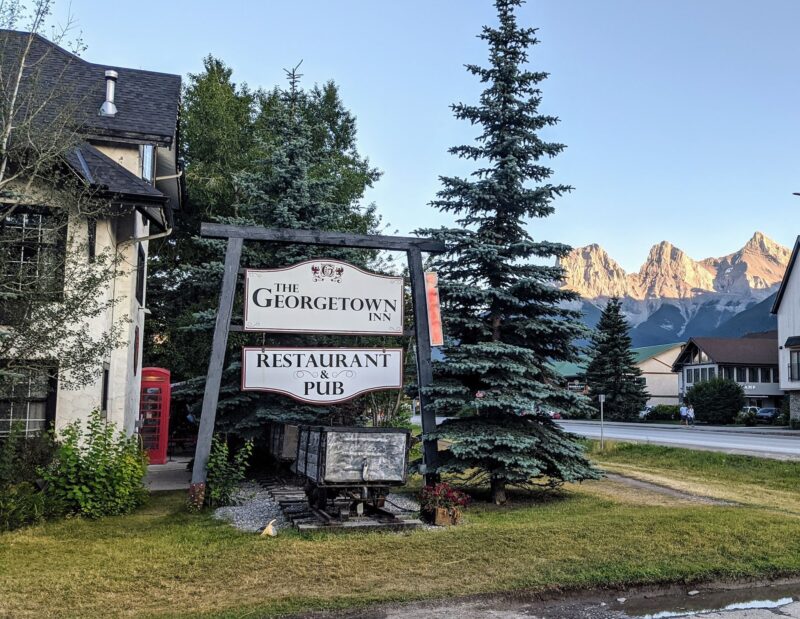 Georgeotown Inn Exterior
