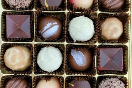 Who is Canmore's Le Chocolatier?