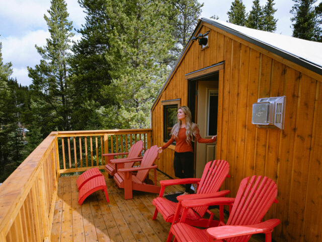 Mount Engadine Lodge: 49 Jenn Explores